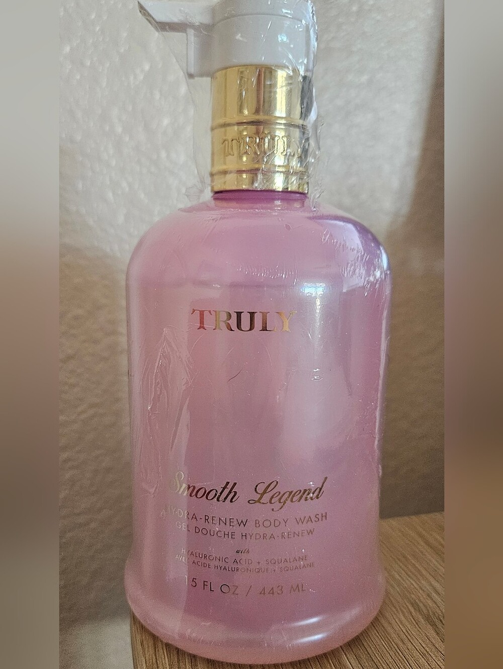 TRULY Pink Smooth Legend Hydra-Renew Body Wash - 15oz.